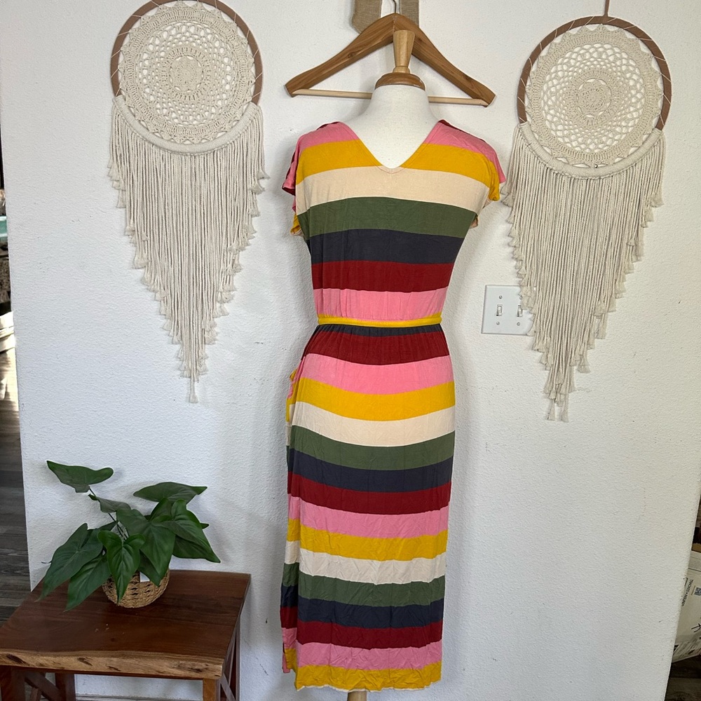 Torrid colorful striped midi dress with pockets and tie waist medium - Picture 4 of 5